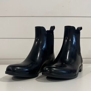 Black Chelsea Rain Boots